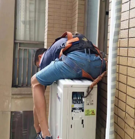 尼勒克空调移机